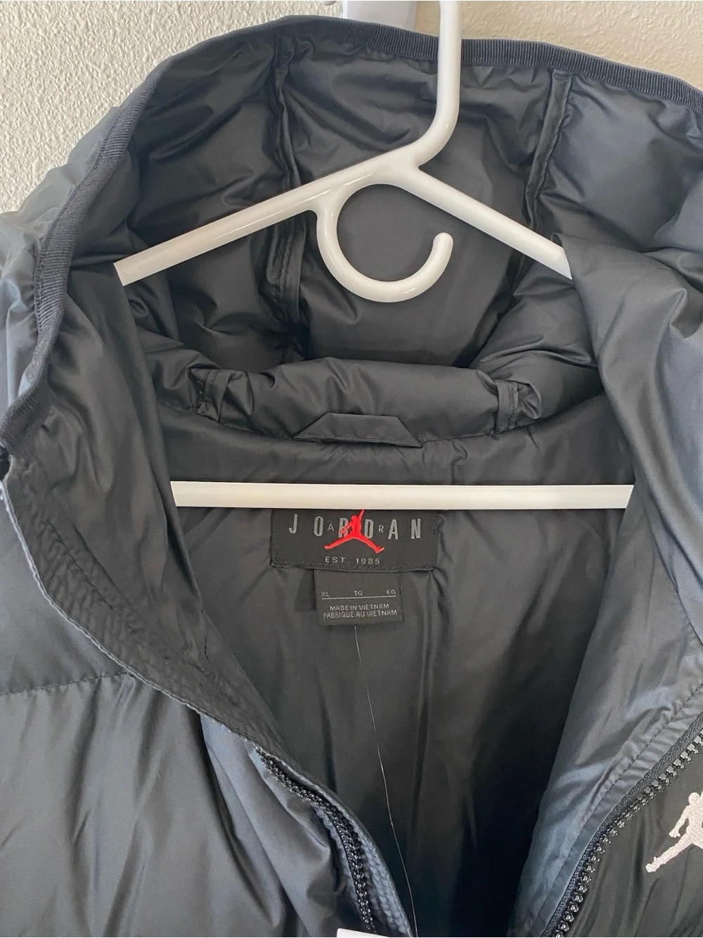 Jordan Brooklyn Therma-Fit Puffer Jacket 'Black/White' HV0532-010 $185 - Size XL